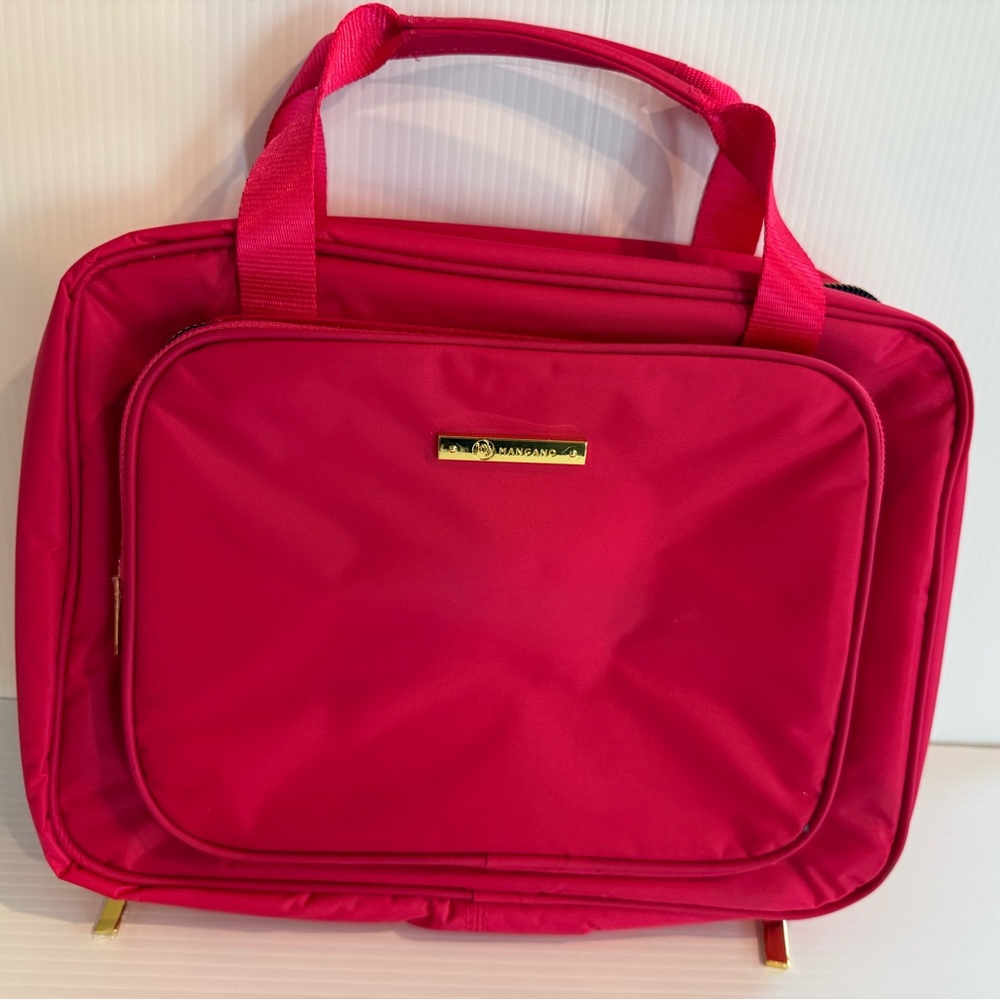 JOY MANGANO Pink Toiletry Case (NWOT)